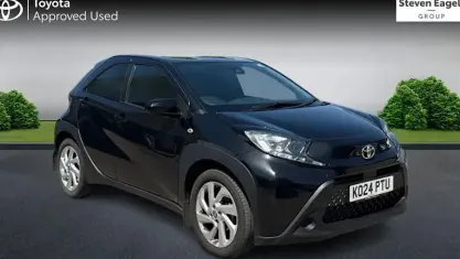 Used Toyota Aygo X PURE 72 HP (52 kW) 2025 SUV