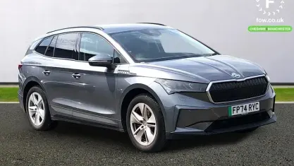 Usado Skoda Enyaq iV Loft 125 kW (170 CV) 2024 Gris SUV