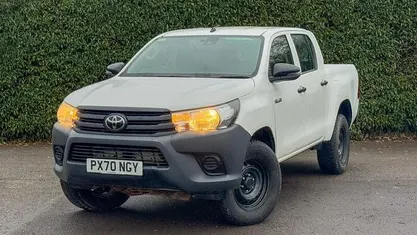 Used 2020 Toyota HiLux Active Pickup | £25,188 (A bit pricey)