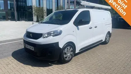 Used Peugeot Expert Premium 102 HP (75 kW) 2022 White Van
