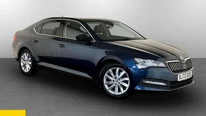 Used Skoda Superb SE Technology 150 HP (110 kW) 2022 Blue Hatchback