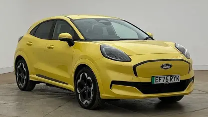 New Ford Puma Gen-E Premium 122 kW (167 HP) 2025 Yellow SUV