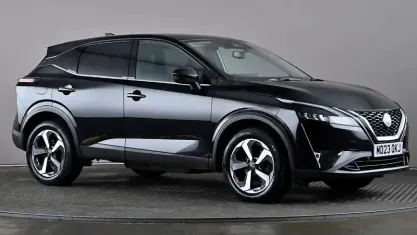 Begagnad Nissan Qashqai N-Connecta 140 HK (102 kW) 2023 SUV