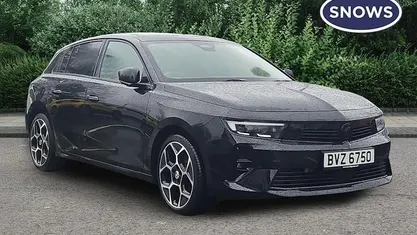 Used Vauxhall Astra Ultimate 131 HP (96 kW) 2024 Black Hatchback