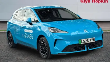 Novo MG MG4 EV 319 kW (435 HP) 2026 Prateado Citadino