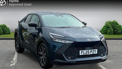 Begagnad Toyota C-HR Design 140 HK (102 kW) 2025 Blå SUV