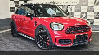 Used Mini John Cooper Works Countryman 306 HP (225 kW) 2019 Red SUV