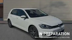 Used 2017 VW Golf VII SE Hatchback | £12,357 (Fair price)