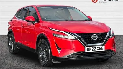 Used Nissan Qashqai Acenta Premium 158 HP (116 kW) 2022 Red SUV