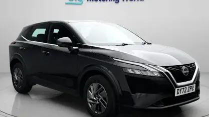 Used Nissan Qashqai Acenta Premium 140 HP (102 kW) 2022 Black SUV