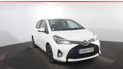Used Toyota Yaris Sport 99 HP (72 kW) 2015 Hatchback