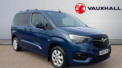 Used Vauxhall Combo 102 HP (75 kW) 2020 Blue MPV
