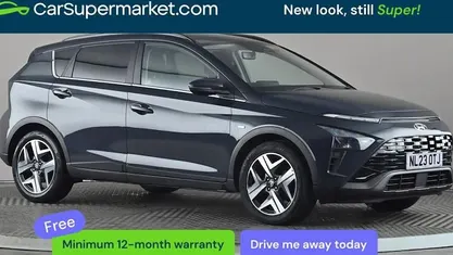 Usado Hyundai Bayon Premium 120 HP (88 kW) 2023 Cinzento SUV