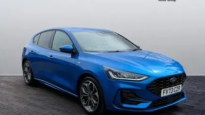 Used Ford Focus ST-Line X 125 HP (91 kW) 2023 Blue Hatchback