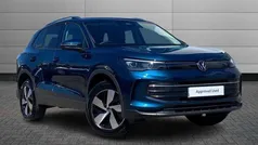 Nightshade blue Used 2024 VW Tiguan Match SUV | £32,295 (Fair price)