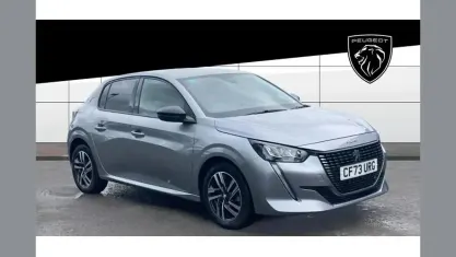 Käytetty Peugeot 208 Allure+ 131 HP (96 kW) 2023 Harmaa Viistoperä