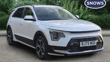 Used Kia Niro EX 137 HP (100 kW) 2025 White SUV