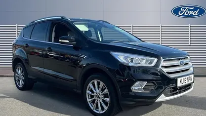 Used Ford Kuga Titanium 120 HP (88 kW) 2019 Black SUV