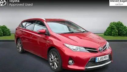 Used Toyota Auris Touring Sports 136 HP (100 kW) 2014 Estate