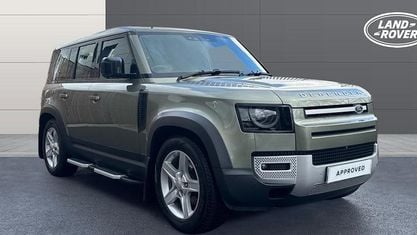 Usado Land Rover Defender SE 200 HP (147 kW) 2020 Verde SUV