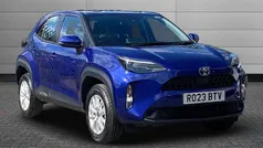 Blue Used 2023 Toyota Yaris Hybrid SUV | £19,450 (Good price)