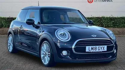 Black Used 2018 Mini Cooper Hatch Hatchback | £11,790 (Fair price)