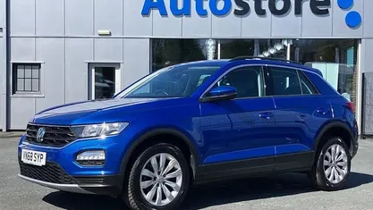 Used VW T-Roc SE 150 HP (110 kW) 2021 SUV