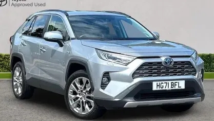 Used Toyota RAV4 Hybrid 222 HP (163 kW) 2021 Silver SUV