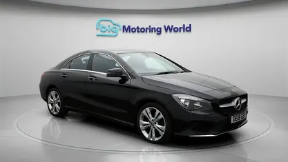 Begagnad Mercedes CLA200 136 HK (100 kW) 2017 Svart Sportkupé