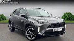 Used 2025 Toyota Yaris Hybrid Estate | £23,370 (Fair price)