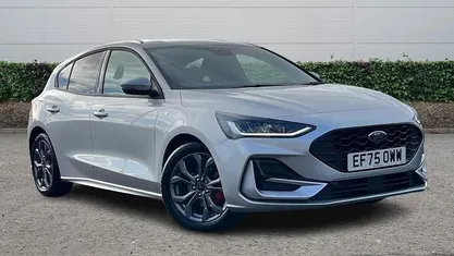 New Ford Focus ST-Line 155 HP (114 kW) 2025 Hatchback