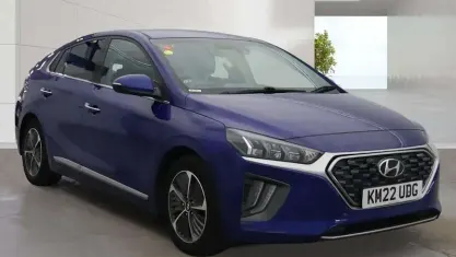Used Hyundai Ioniq Premium SE 141 HP (103 kW) 2022 Blue Hatchback