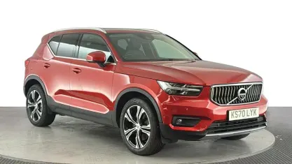 Used Volvo XC40 Inscription 262 HP (192 kW) 2020 Red SUV