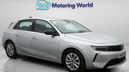 Used 2025 Vauxhall Astra Design Edition Hatchback | £13,300 (Super price)