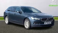 Used 2022 Volvo V90 Momentum Estate | £19,899 (Good price)