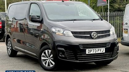 Usado Vauxhall Vivaro 101 HP (74 kW) 2023 Monovolume