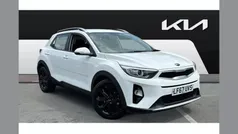 White Used 2017 Kia Stonic 2 SUV | £8,235