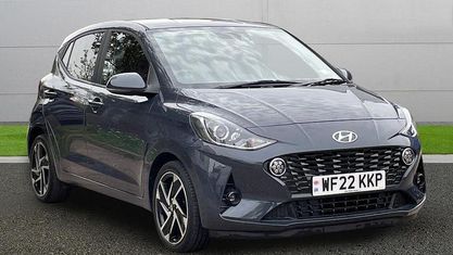 Używany Hyundai i10 Premium 84 KM (61 kW) 2022 Szary Hatchback