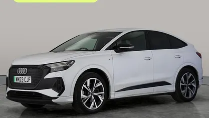 Used Audi Q4 Sportback e-tron Comfort 150 kW (204 HP) 2022 White SUV