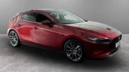 Begagnad Mazda 3 Inclusive 122 HK (89 kW) 2021 Halvkombi