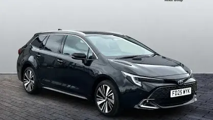 Used Toyota Corolla Design 140 HP (102 kW) 2025 Black Estate