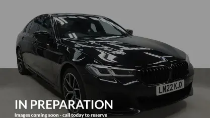 Usado BMW 530e M Sport 292 HP (214 kW) 2022 Preto Sedan