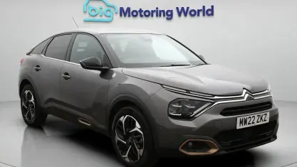 Usado Citroën C4 PureTech 131 HP (96 kW) 2022 Cinzento SUV