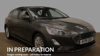 Used Ford Focus Titanium 150 HP (110 kW) 2019 Grey Hatchback