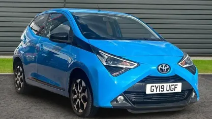 Used Toyota Aygo Trend 72 HP (52 kW) 2019 Blue Hatchback