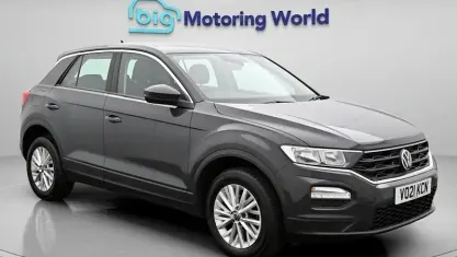 Używany VW T-Roc S 110 KM (80 kW) 2021 Szary SUV