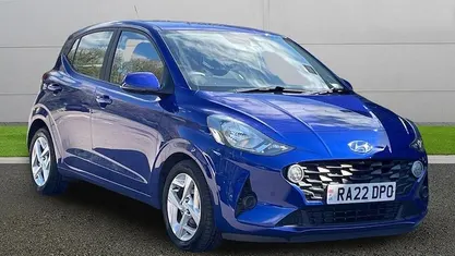 Used Hyundai i10 SE 84 HP (61 kW) 2022 Blue Hatchback