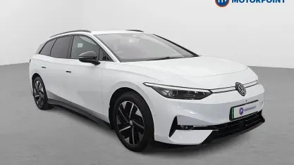Used VW ID.7 Pro 210 kW (286 HP) 2024 White Estate