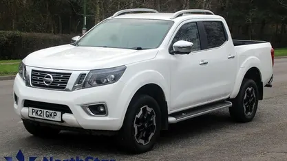 Used Nissan Navara Tekna 190 HP (139 kW) 2021 White Pickup