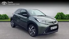 Cadamon green bitone Used 2023 Toyota Aygo Hatchback | £11,831 (Fair price)